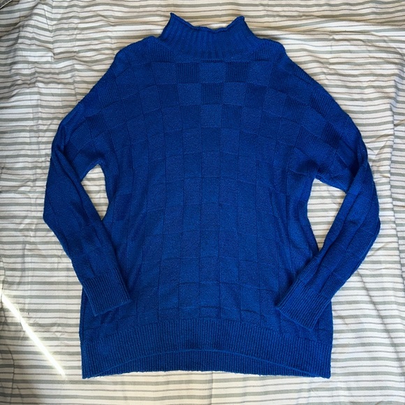 Abound Blue Sweater - Picture 1 of 2
